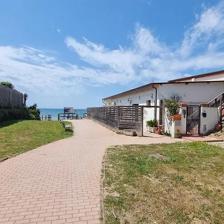 Sul Mare Con Ombrellone Guest house Lido Di Fondi